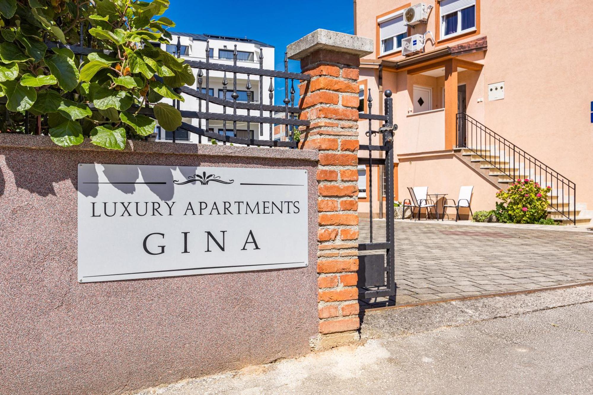 Luxury Apartments Gina Rovinj Eksteriør billede